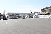 ローソン足利通五丁目店(578m)