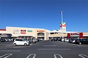 ヨークベニマル足利店(999m)