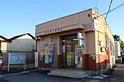 足利通三郵便局(414m)