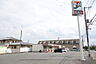 周辺：セブンイレブン足利江川町3丁目店（802m）