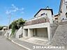 外観：交通量の少ない閑静な住宅街ですので、小さなお子様がいらっしゃるご家庭でも安心してお住まいになれます。