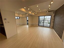 グランレスト渋谷大山町 7階2LDKのリビング/ダイニング