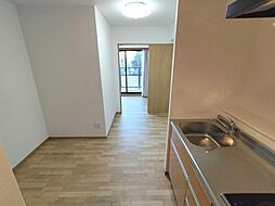 JR仙山線 北山駅 徒歩15分の賃貸マンション 5階1DKのリビング/ダイニング