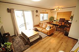 〜平成２７年(２０１５年)築〜　所沢市東狭山ヶ丘２丁目 4LDKのリビング/ダイニング