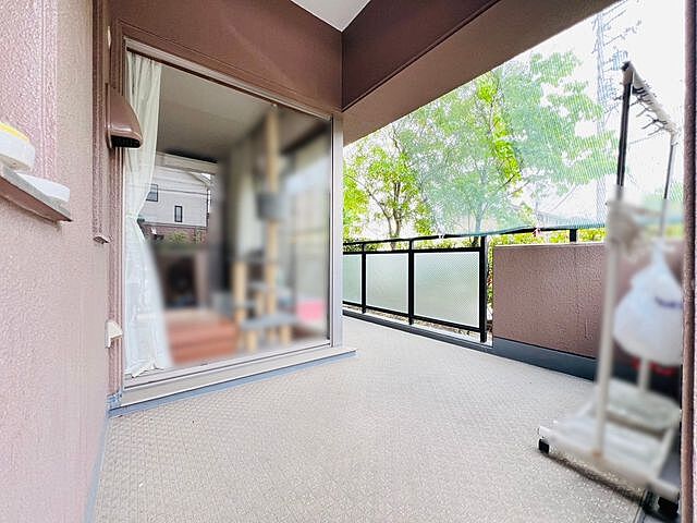 バルコニー リビオ上名和A棟 1階/-