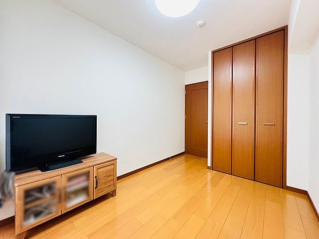 室内 リビオ上名和A棟 1階/-