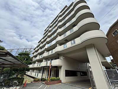 外観：万葉ハイツ舞子♪