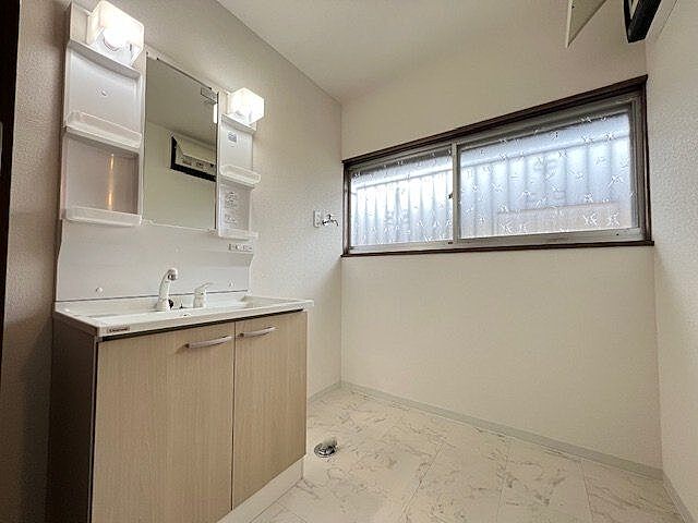 洗面 京都郡苅田町大字新津409-27