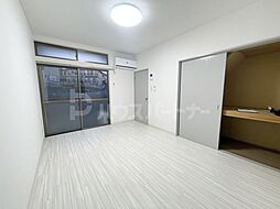 居間