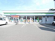 ファミリーマート札幌平和通4丁目店 1381m