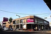 イオン南平岸店 811m