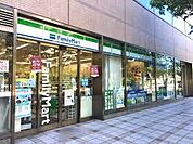 ファミリーマート札幌北1条西店 581m