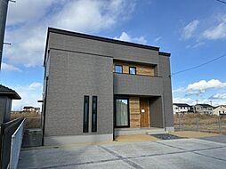 物件画像 Z空調 × アクアホーム断熱 × 並列4台駐車場付きの家