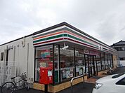 コンビニ「セブンイレブン富士市四ツ家店まで419m」
