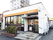 郵便局「富士松岡郵便局まで631m」