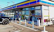 コンビニ「ミニストップ富士宮島店まで1048m」