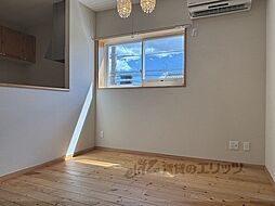 JR東海道・山陽本線 彦根駅 徒歩35分の賃貸アパート 2階2LDKのリビング/ダイニング