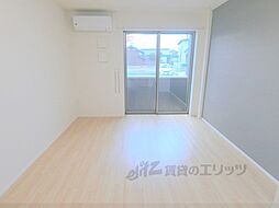 フェニックスII 101 1階1Kのリビング/ダイニング