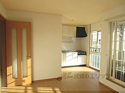 ラ・ミティエ 2階2LDKのリビング/ダイニング