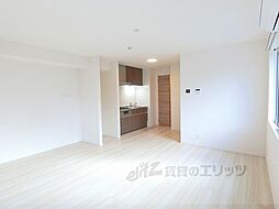 ＬＡ　ＶＩＬＬＡ五個荘　Ａ棟 303 3階1LDKのリビング/ダイニング