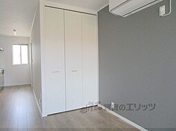 メゾン・ド・リヴィエール 201 2階ワンルームのリビング/ダイニング