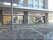 セブンイレブン　大津駅前店まで500メートル