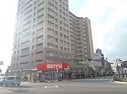 西友　守山店まで850メートル