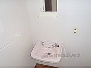 コンパクトで便利な洗面所スペース