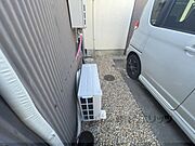 勝手口外