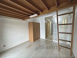 パウワウハウス 303 3階1Kのリビング/ダイニング