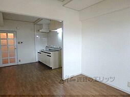 京都市営烏丸線 くいな橋駅 徒歩5分の賃貸マンション 7階3LDKのリビング/ダイニング