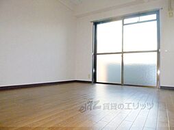 JR奈良線 黄檗駅 徒歩3分の賃貸マンション 3階1Kのリビング/ダイニング