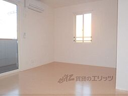 近鉄京都線 大久保駅 徒歩6分の賃貸アパート 1階1Kのリビング/ダイニング