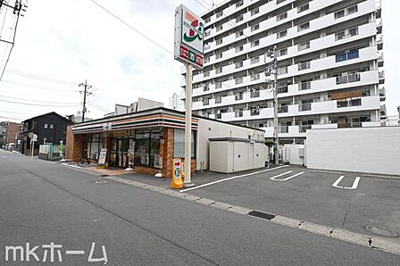 セブンイレブン北松戸駅南店 徒歩3分。 190m