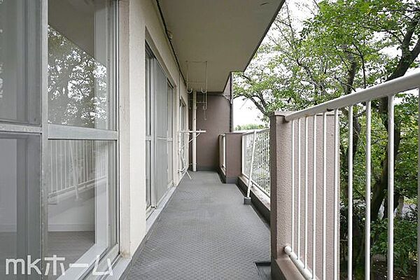 バルコニーを拡大表示