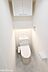 トイレ：温水洗浄便座付きのトイレです！設備は新品に交換済みですので気持ちよくお住まい頂けます！