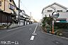 外観：前面道路