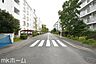 外観：前面道路