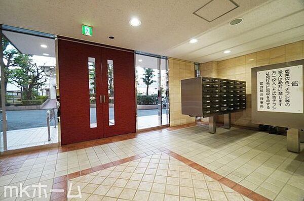 エントランスを拡大表示