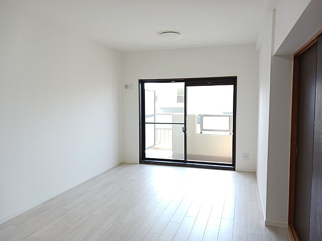 リビング/ダイニング グランドメゾン上野公園 3階/-