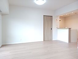 ユーステージ香流弐番館 4LDKのリビング/ダイニング