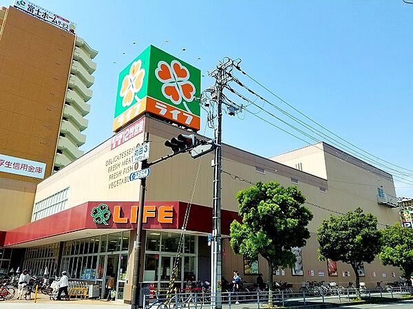 画像30:【スーパー】ライフ 大淀中店まで338ｍ