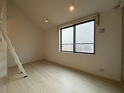 ミュレ東伏見 201 2階1Kのリビング/ダイニング