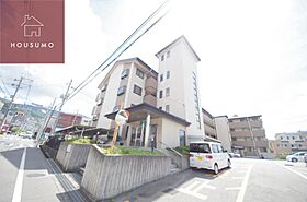 エル・コート石切 208 ｜ 大阪府東大阪市中石切町2丁目4-38（賃貸マンション3LDK・2階・68.04㎡） その1