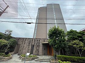 大阪府東大阪市俊徳町5丁目（賃貸マンション2LDK・1階・60.24㎡） その1