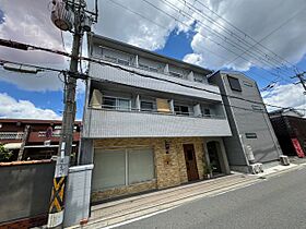 大阪府東大阪市小若江3丁目（賃貸マンション1K・2階・17.00㎡） その1