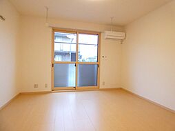 ポートシャトー II 2階1Kのリビング/ダイニング