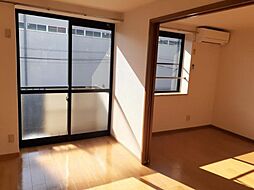 居間