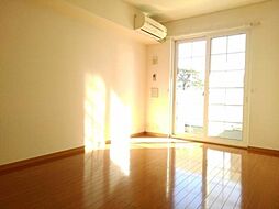 シイナハイツ II 1階1LDKのリビング/ダイニング