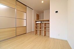 クラージュ 2階1LDKのリビング/ダイニング